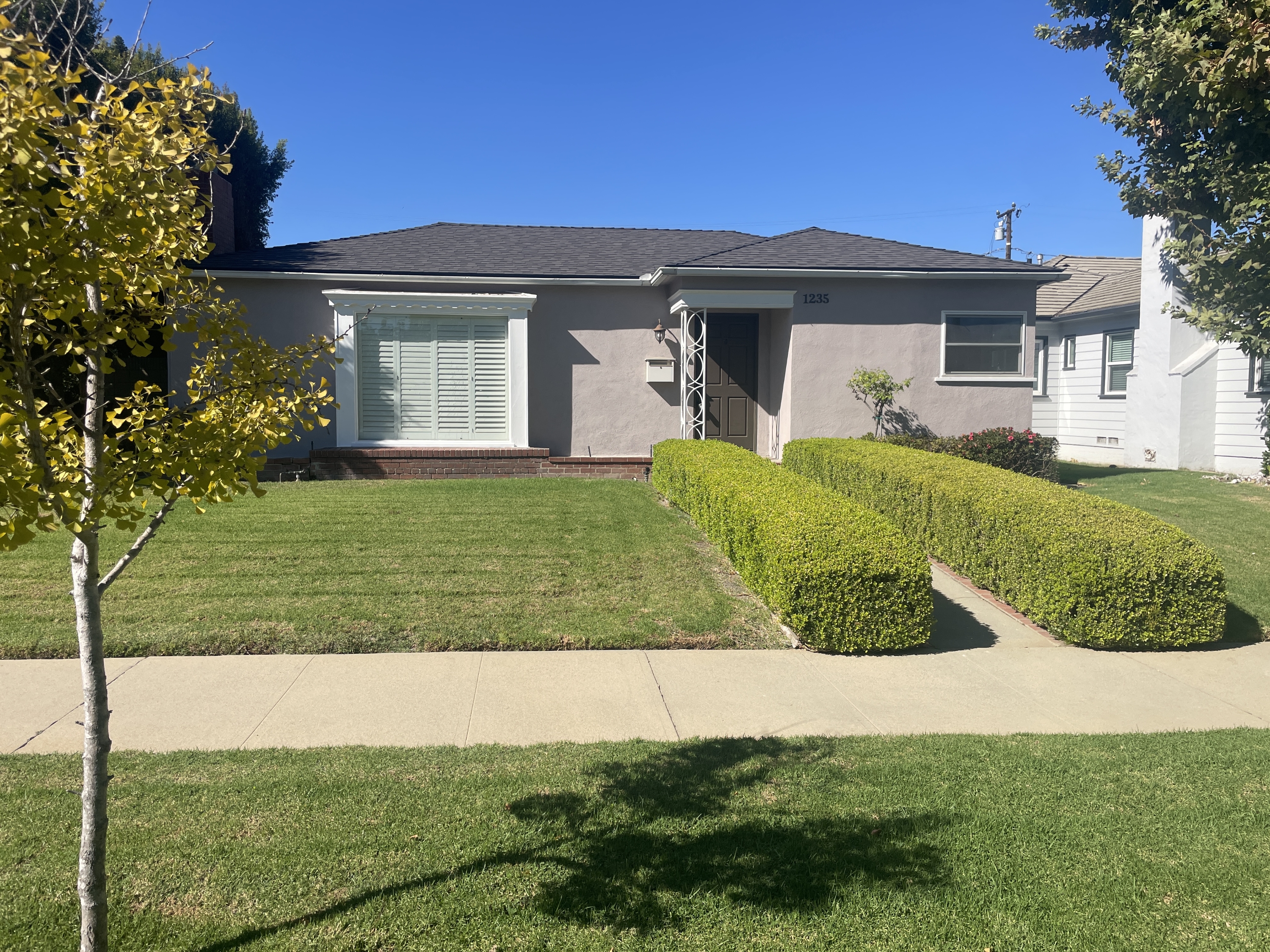 1235 E. Armando Dr