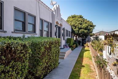 872 West 18th Street