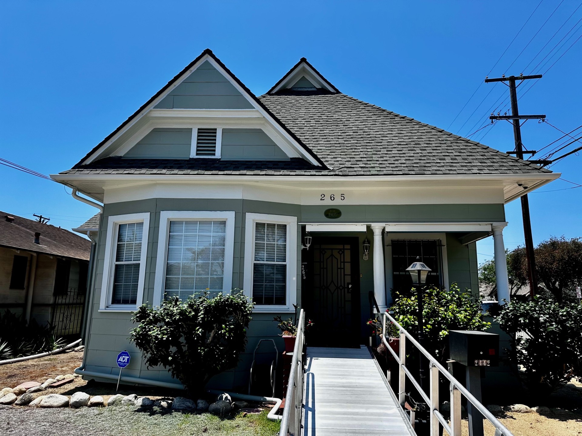 2440 East 3rd Street - 2440 1/2